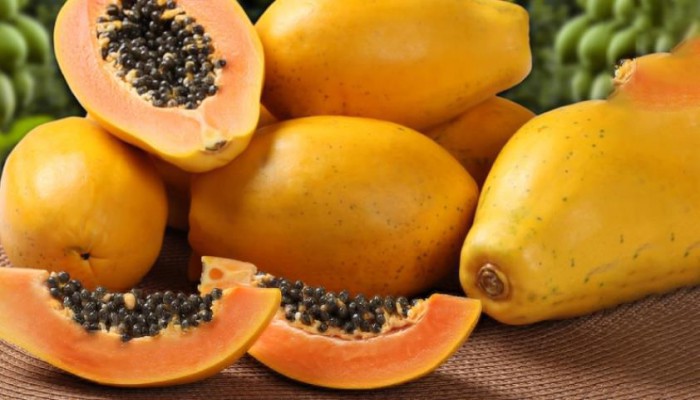 যে কারণে নিয়মিত খালি পেটে পেঁপে খাবেন